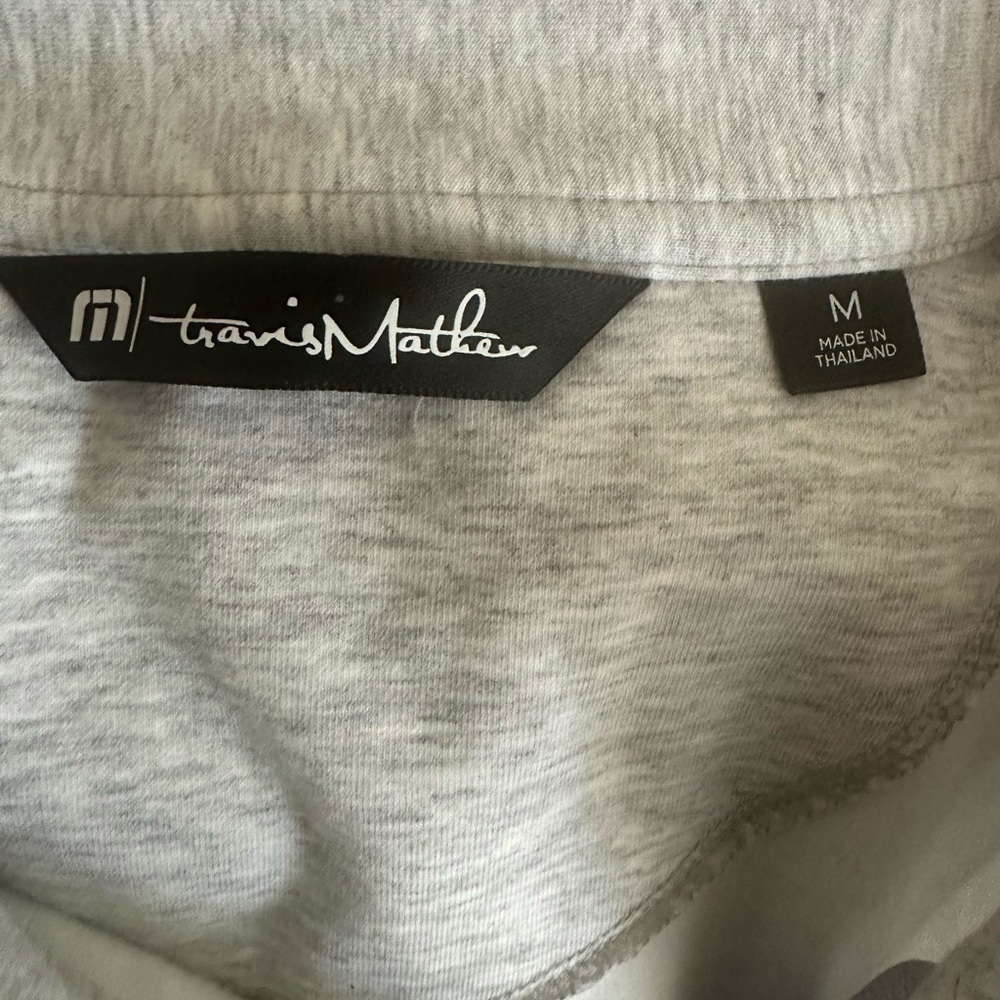 Men’s used size M medium Travis Mathew full zip jacket - Picture 5 of 5